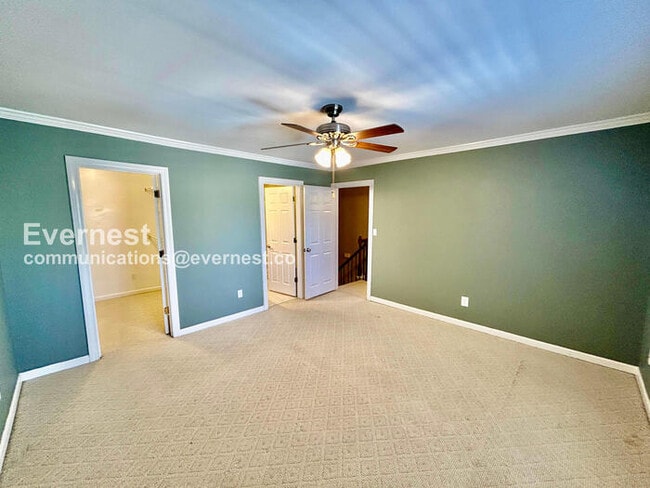 Building Photo - 7500 Roswell Rd