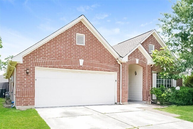 Building Photo - 19318 Pinewood Bluff Ln