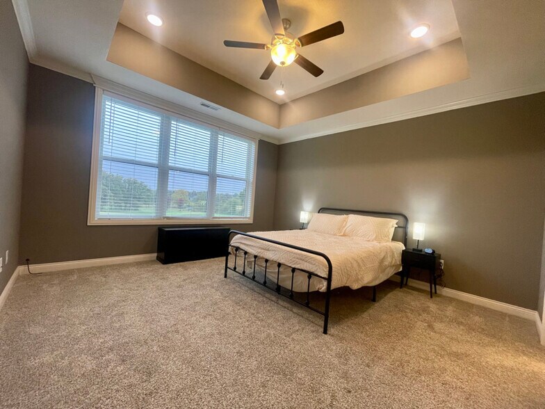 Building Photo - 1525 Residence Dr