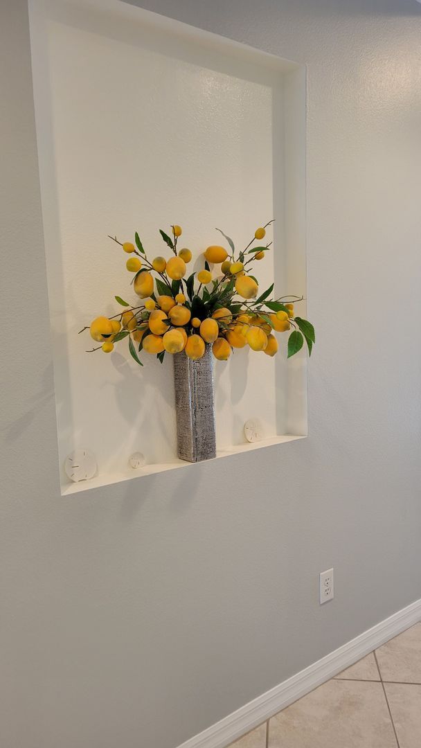 Building Photo - ANNUAL UNFURNISHED 2 bed 2 bath ground flo...