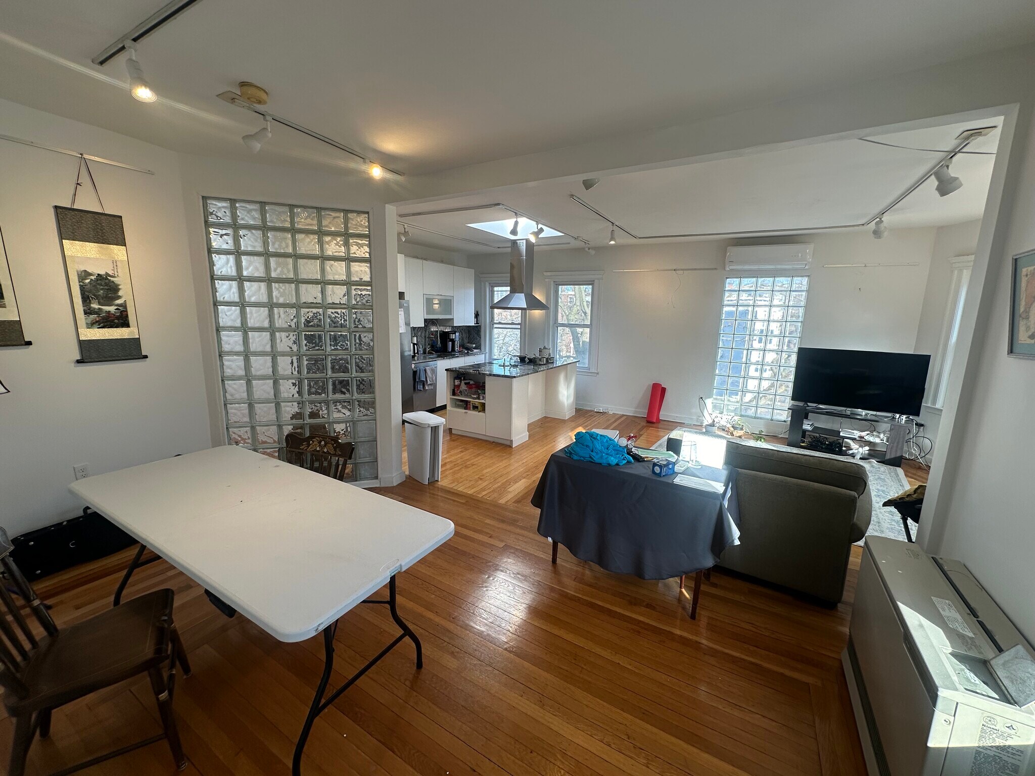 Building Photo - 231 Harvard St