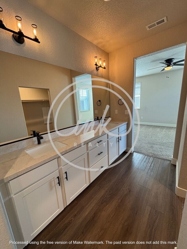 Building Photo - New Townhouses in Gardnerville For Rent