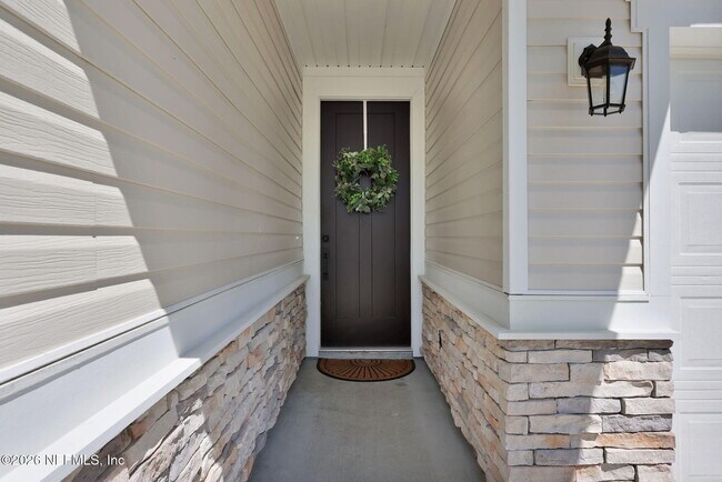 Building Photo - 409 Honeycomb Trl