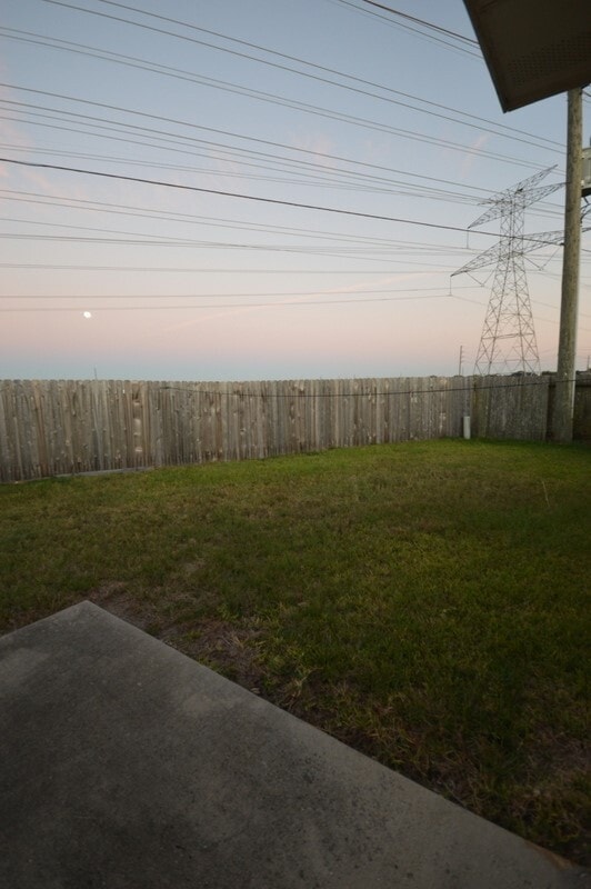 Building Photo - 22206 Hesse Ct