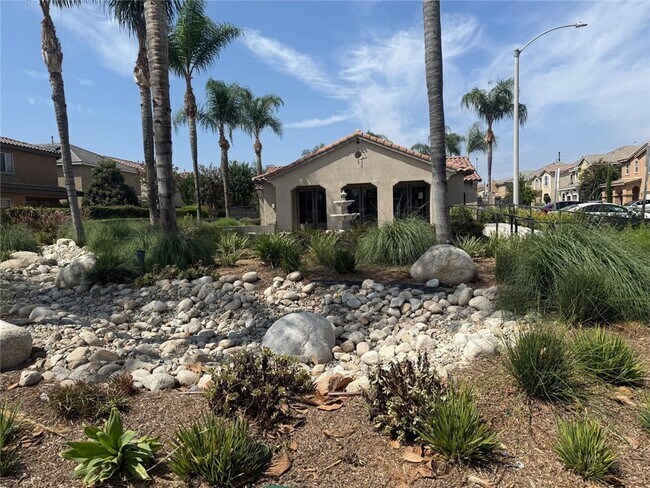 Building Photo - 1742 Edmon Way