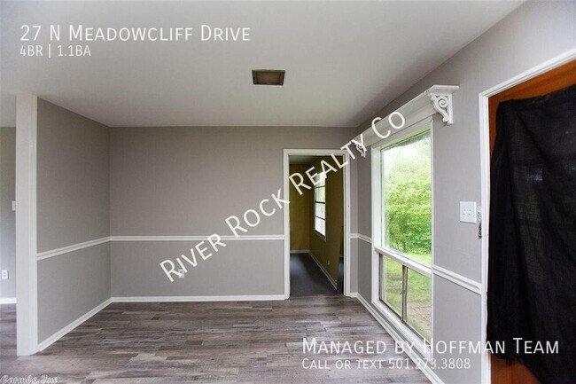 Building Photo - 27 N Meadowcliff Dr