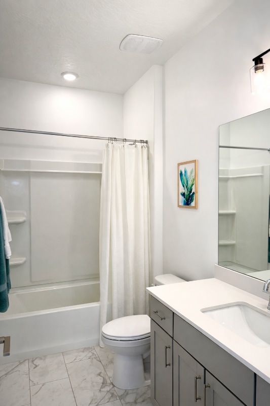 Building Photo - 722 Juniper Hill Dr