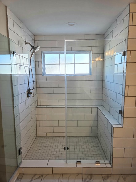 Building Photo - 111 Cranford Dr