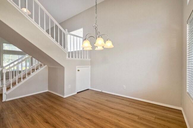 Building Photo - 4636 Doral Ct