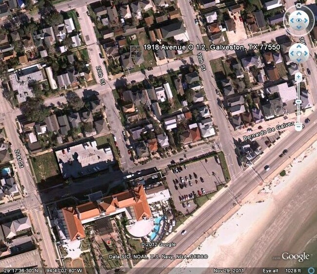 Building Photo - 1918 Avenue O 1/2