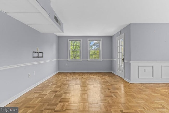 Building Photo - 6611 E Wakefield Dr