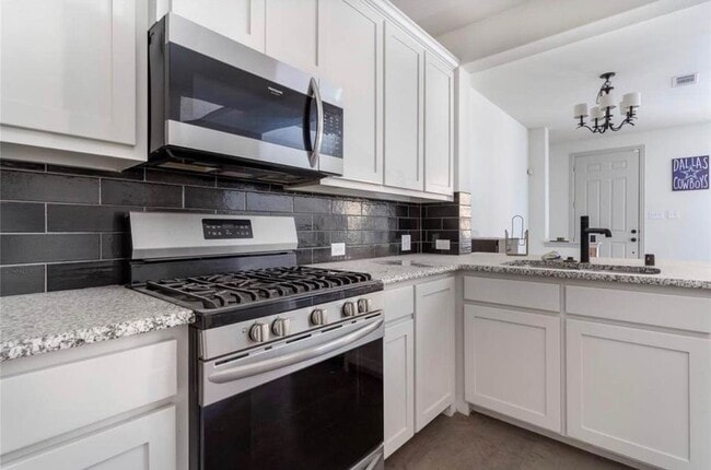 kitchen - 4265 Snow Goose Trl