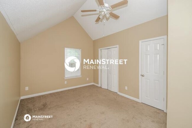 Building Photo - 5320 Brickleberry Way