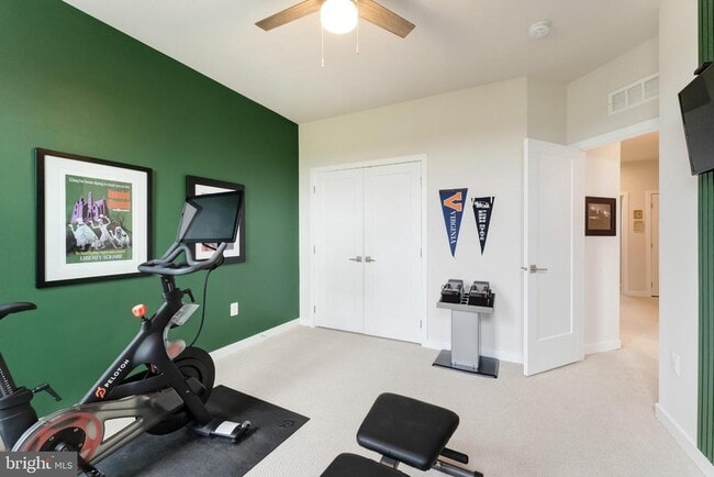 Building Photo - 22405 Claude Moore Dr