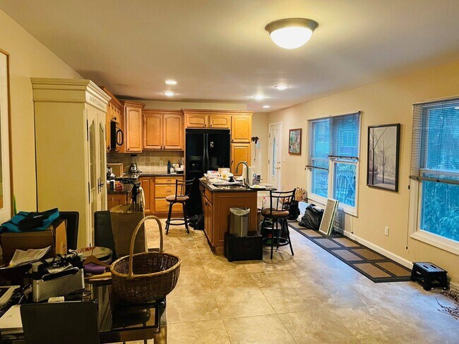 Building Photo - 0 Harbor Hill Rd