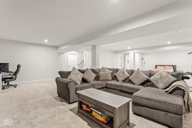 Building Photo - 569 Wilsons Farm Dr