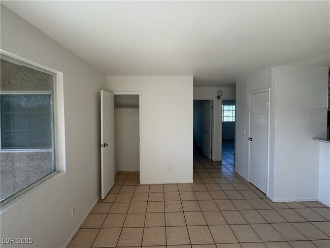 Building Photo - 1508 Cobb Ln