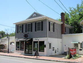 Building Photo - 104 Main St