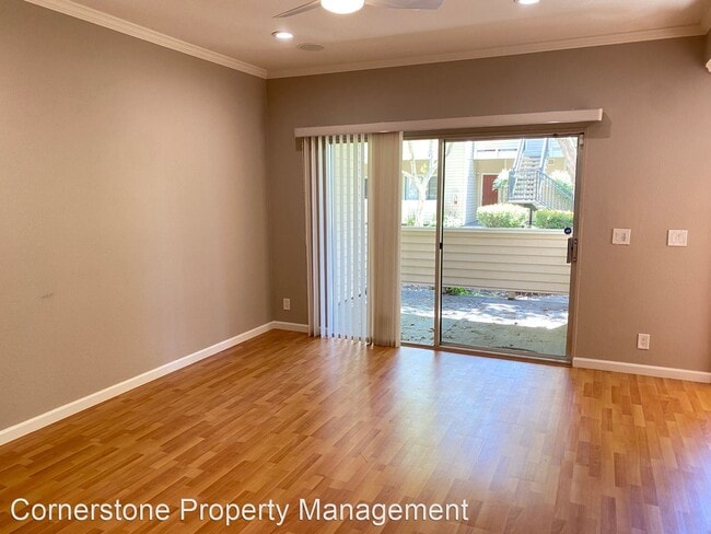 Building Photo - 2 br, 2 bath House - 1120 Cedar Gables Dr