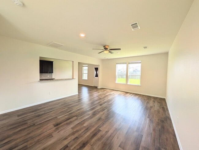 Building Photo - 17914 Grassy Prairie Dr