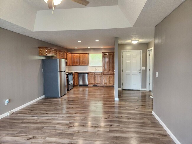 Building Photo - 717/719 McLean Court