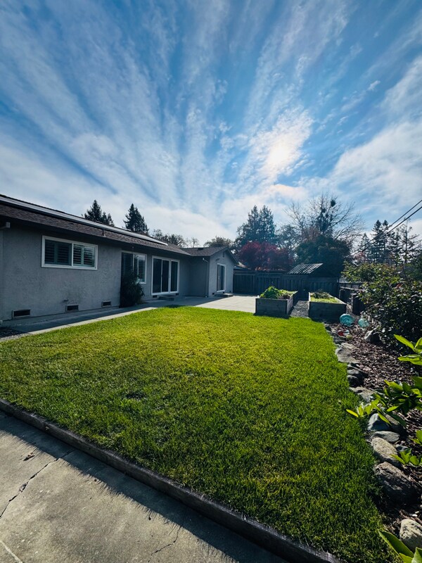 Building Photo - 2913 Carissa Ct