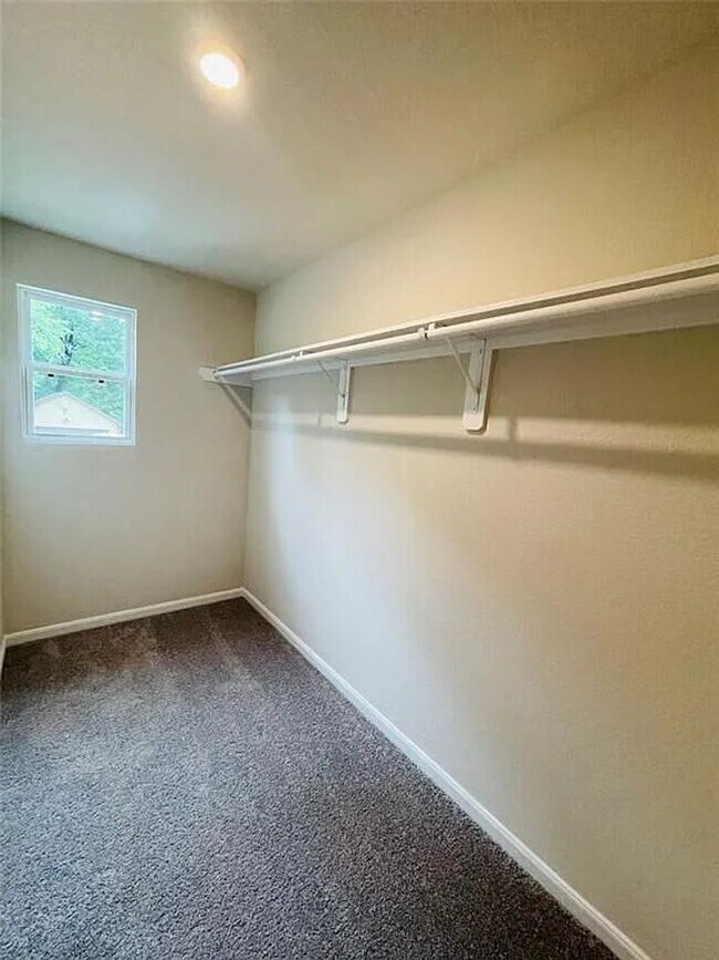 Building Photo - Beautiful New 2 story home in the gated Cedar Point Community in Lake Livingston!!