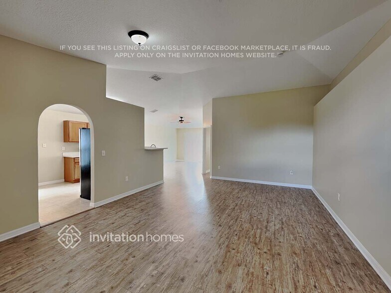 Building Photo - 3468 Sepia St