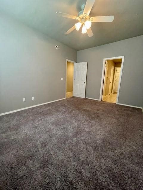 Building Photo - 3103 SW Deerfield Blvd