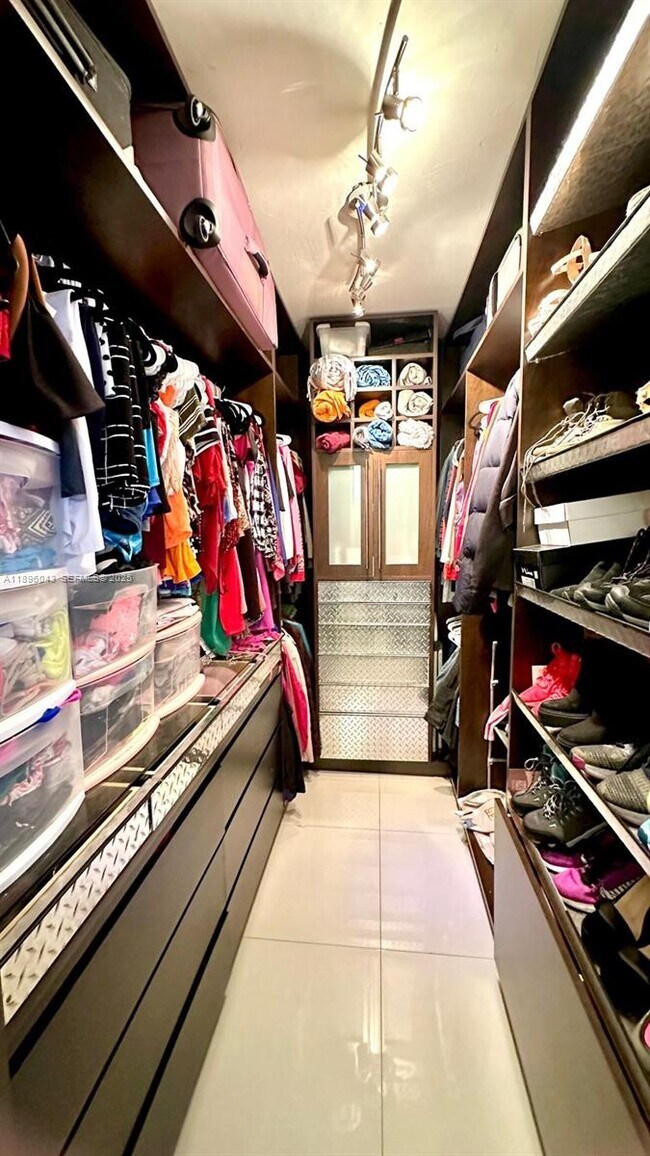 Building Photo - 18880 NW 57th Ave