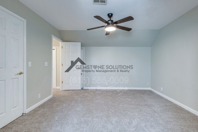 Building Photo - 500 Windy Rd