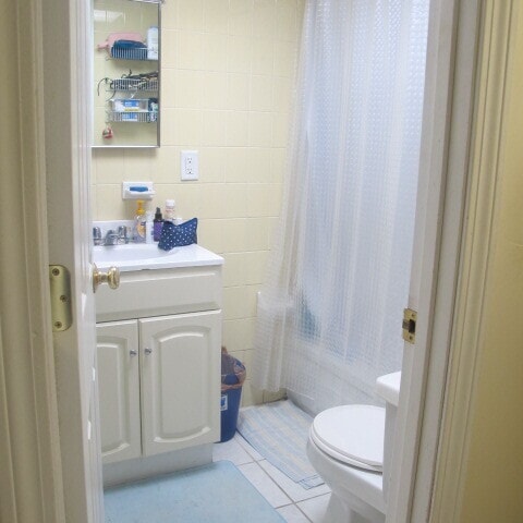 Building Photo - 15 Glenville Ave