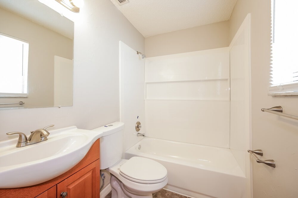 Building Photo - 8476 Coral Dr