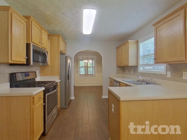 Building Photo - 1011 Buckeye Ln