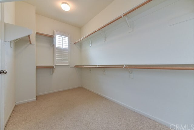 Building Photo - 42 Twin Gables