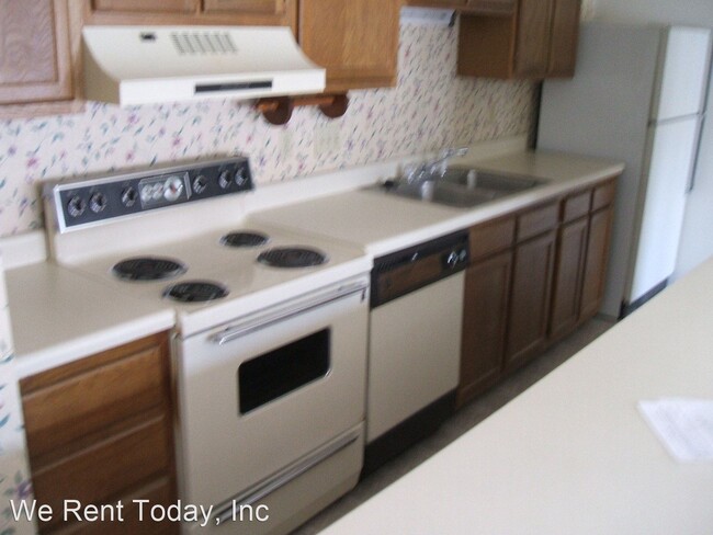 Building Photo - 2 br, 2 bath House - 3117-F Darden Road