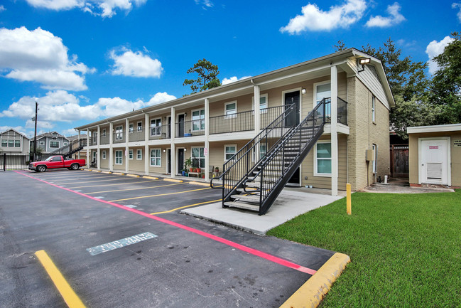 Twin Pines Apartments - Houston, TX | Apartment Finder