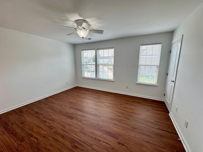 Building Photo - 3BR/2.5BA Townhouse in Steele Creek's Stonegrove Neighborhood