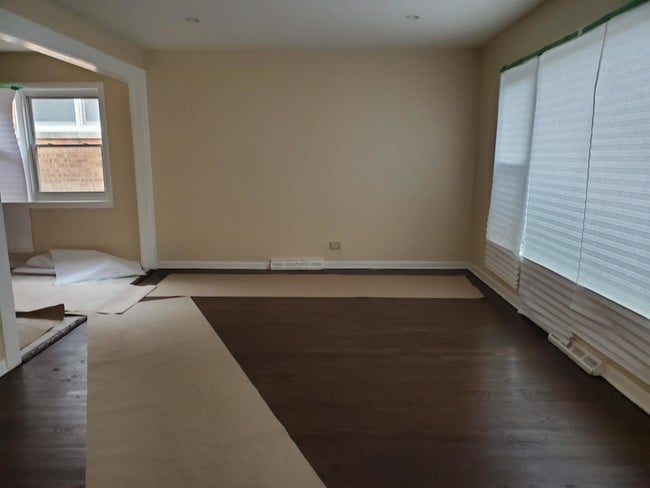 Building Photo - 9137 S Luella Ave