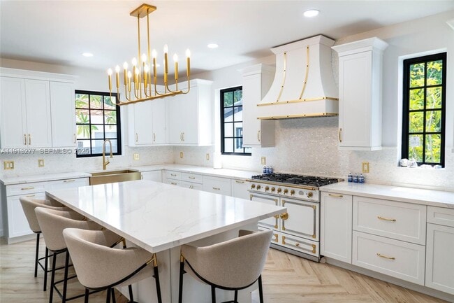 Building Photo - 5149 Alton Rd