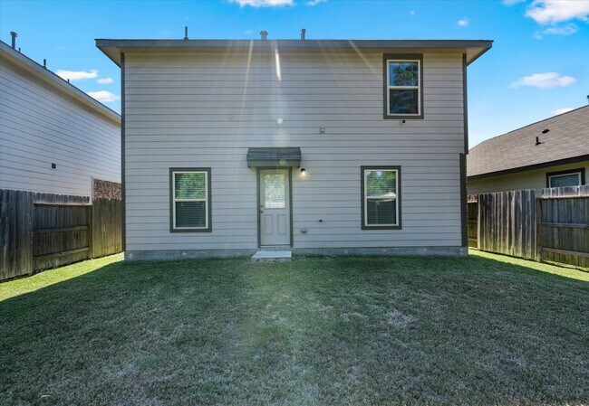 Building Photo - 6133 Dunsmore Cyn Ln