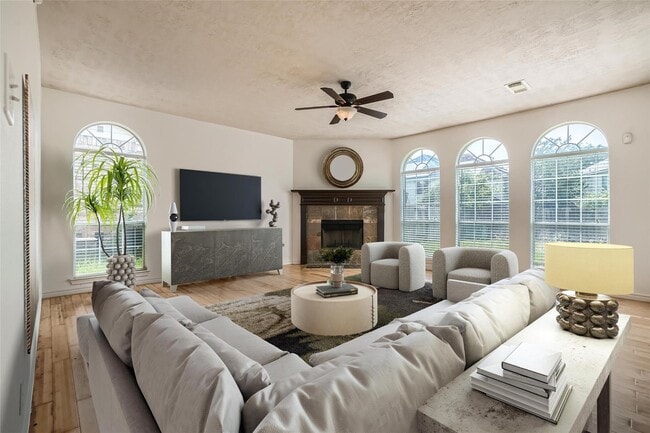 Building Photo - 503 Taskwood Dr