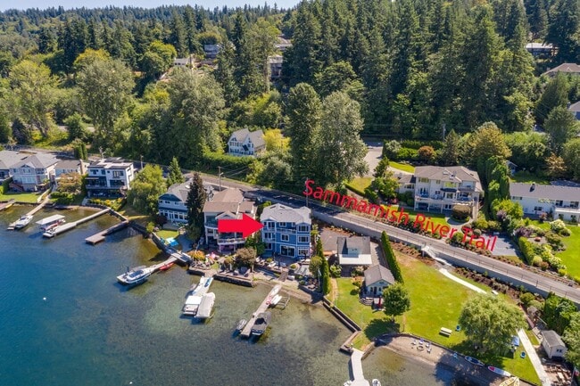 Building Photo - 5bd/3.75ba Sammamish Home