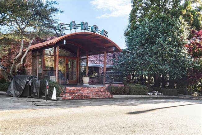 Building Photo - 3036 Vinings Ferry Dr SE