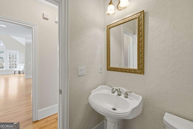 Building Photo - 179 Grandmar Chase