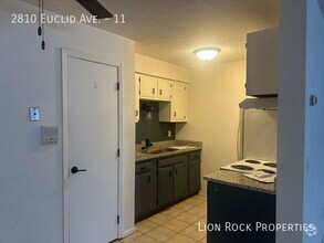 Building Photo - Pet Friendly! Charming 2-Bedroom Apartment...