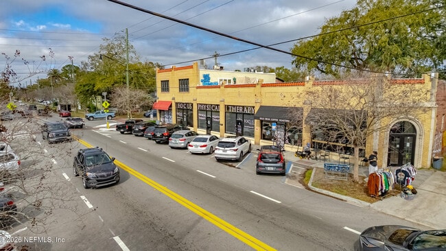 Building Photo - 2525 College St