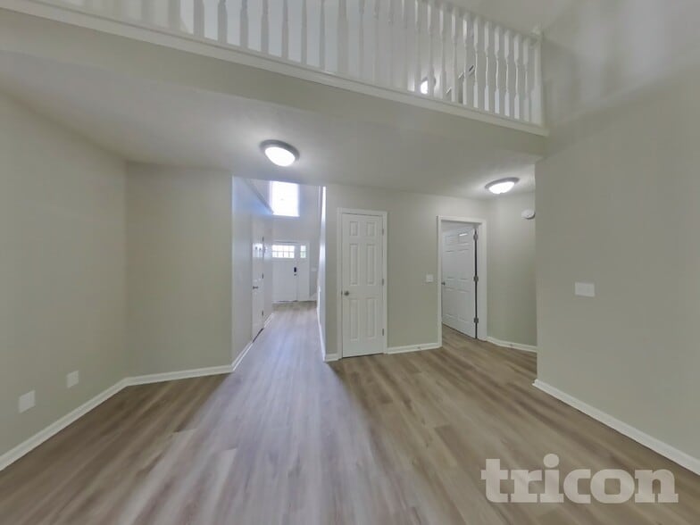 Building Photo - 800 Chaney Woods Dr