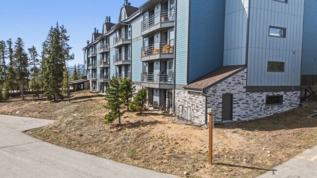 Building Photo - 89100 Ryan Gulch Rd