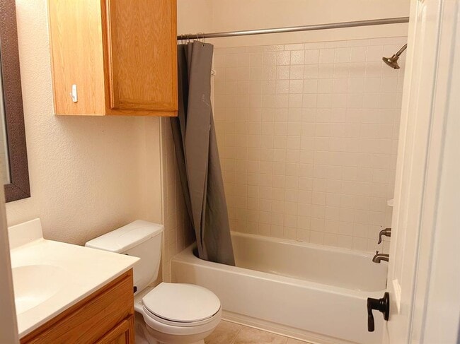 Building Photo - 3589 Rock Shelf Ln